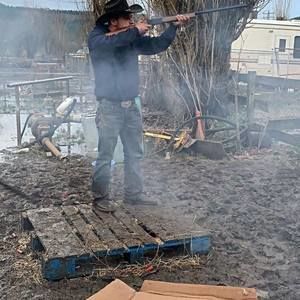 Meet your Posher, Joseph